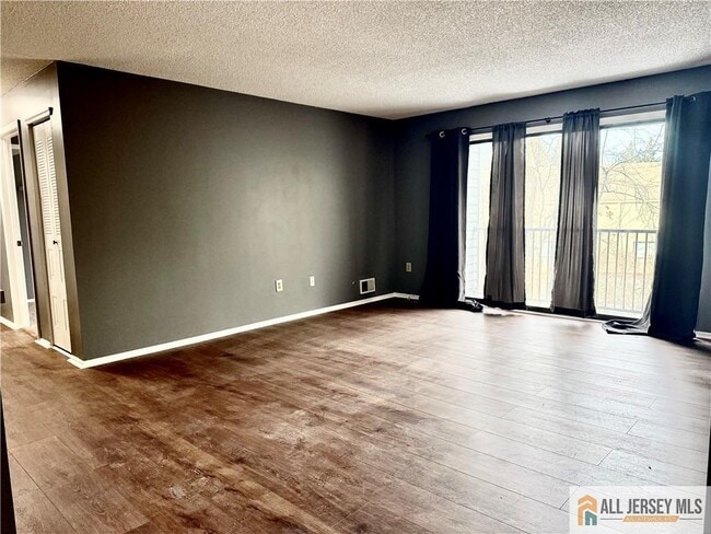 Building Photo - 31 Voscek Ct