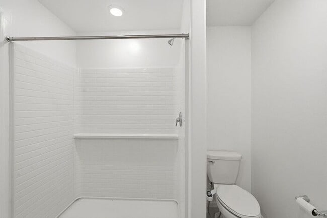 Building Photo - 8394 S Clara Roberts Wy