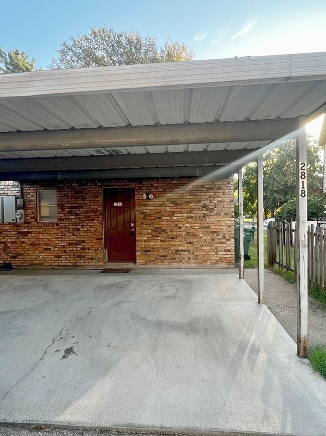 Building Photo - Well-Maintained 3-Bed / 2.5-Bath Home in Central Arlington