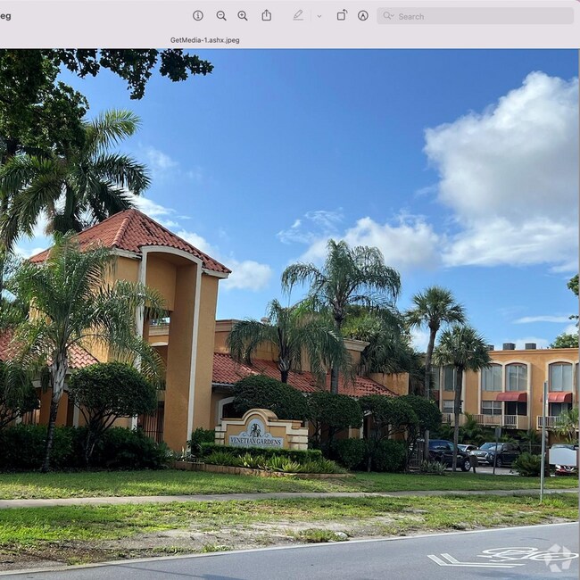 Building Photo - 17901 NW 68th Ave