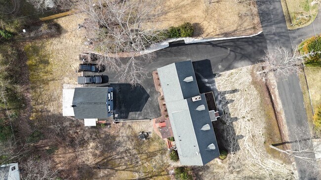 Building Photo - Everything Included! Updated 2BR/2BA Williamsburg Condo for Just $1,795