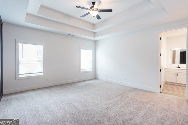 Building Photo - 3140 Marbella Cir
