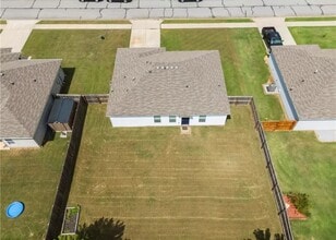 Building Photo - 801 NW 68th Ave
