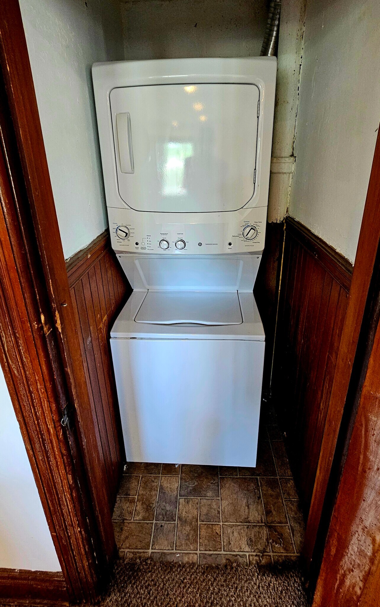 Building Photo - 223 Union Ave