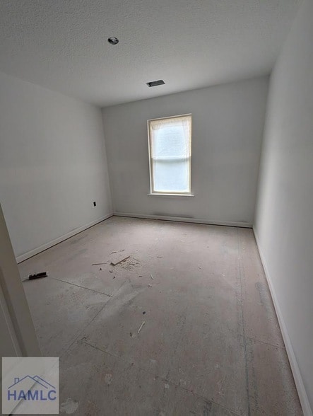 Building Photo - 20-B1 Frasier Ln SW