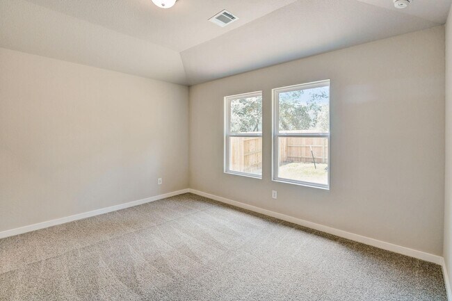 Building Photo - 1721 Succotash Oak Ct