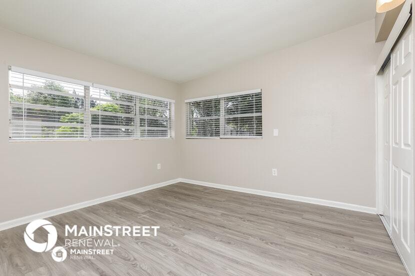 Building Photo - 6136 Bolling Dr