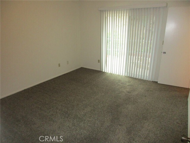 Building Photo - 10318 Shoshone Ave