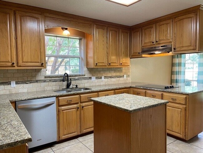 Building Photo - Available Now! No Pets! Beautiful 4 bed/2....