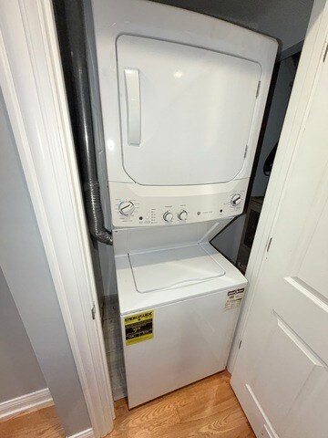 Building Photo - 4204 N Melvina Ave