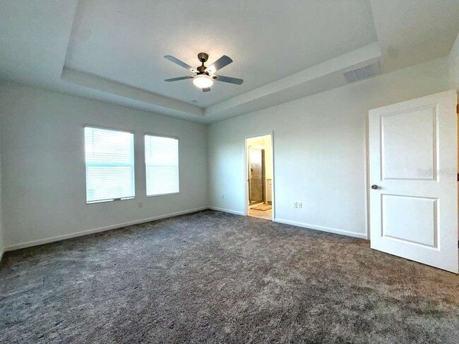 Building Photo - 2473 Skyline Lp