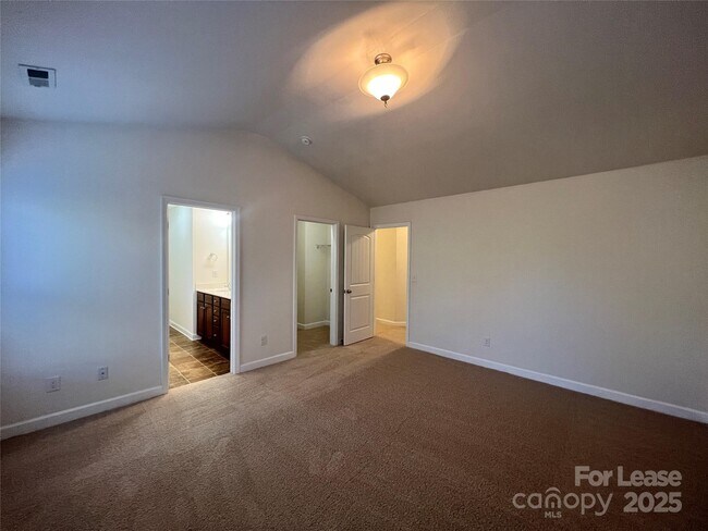 Building Photo - 17208 Caldwell Track Dr