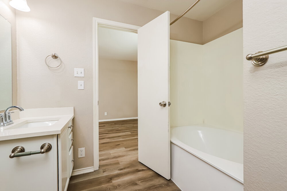 Building Photo - 282 Cordero Dr