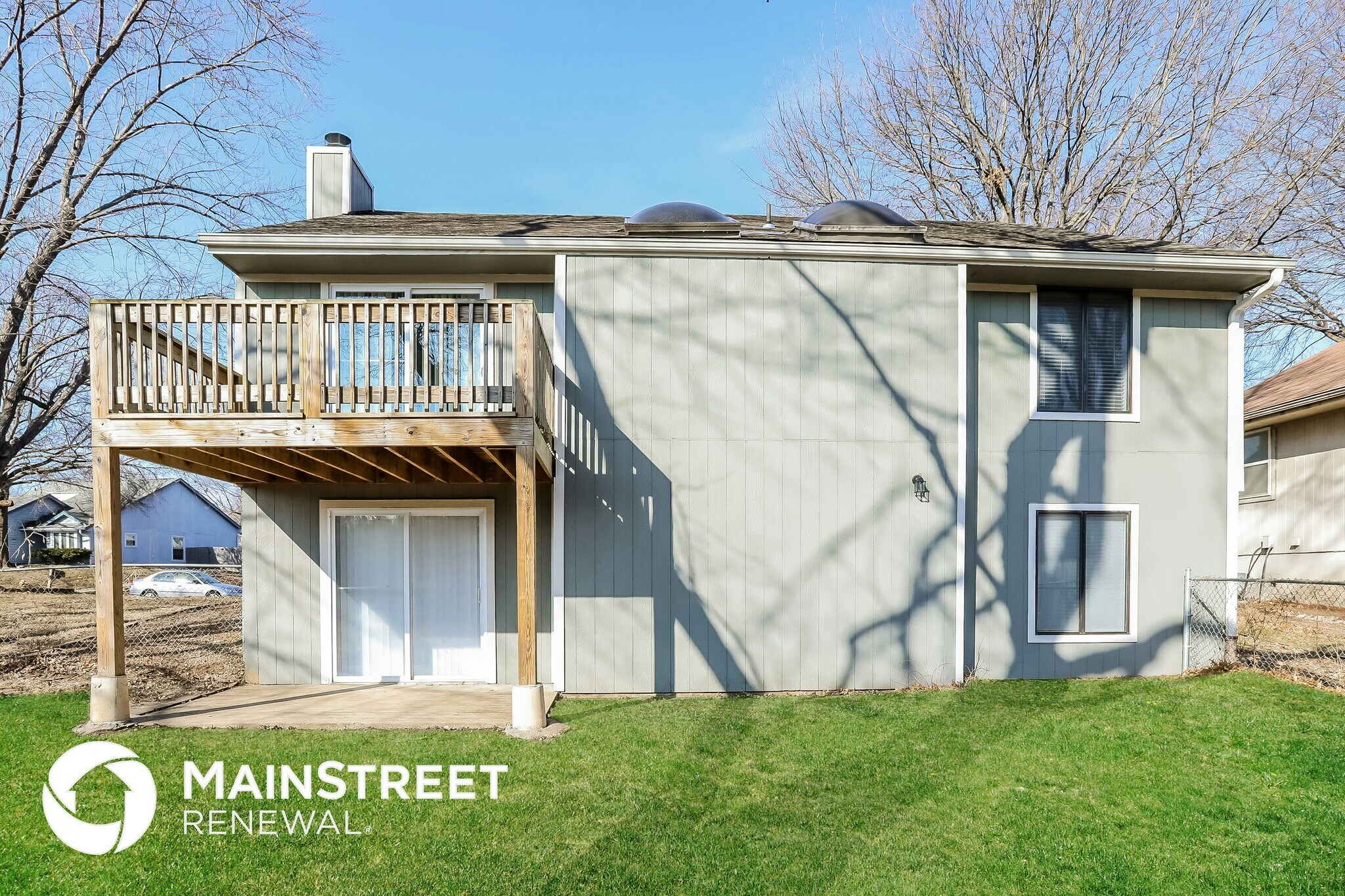 Building Photo - 1813 NE Gatewood Dr