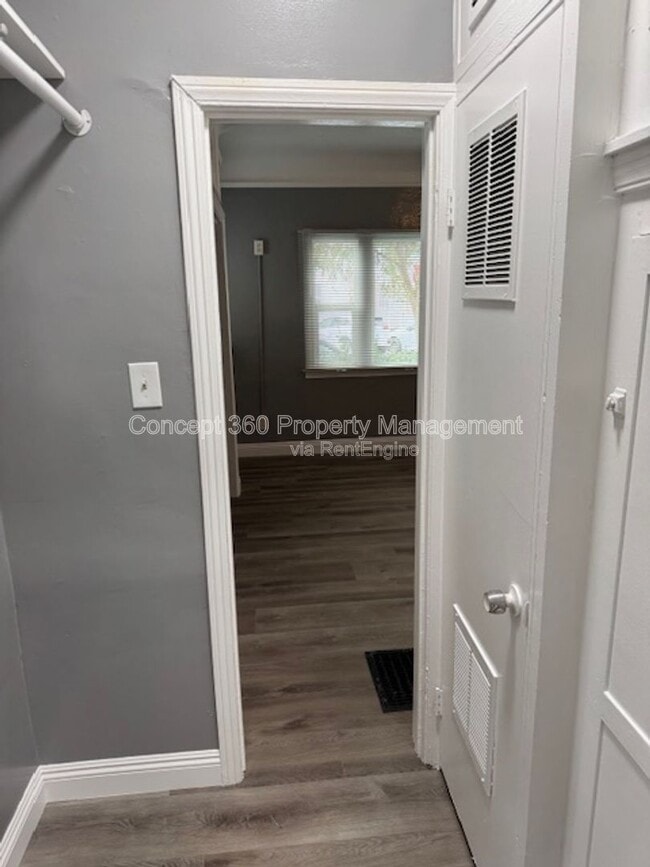 Building Photo - 714 Lime Ave