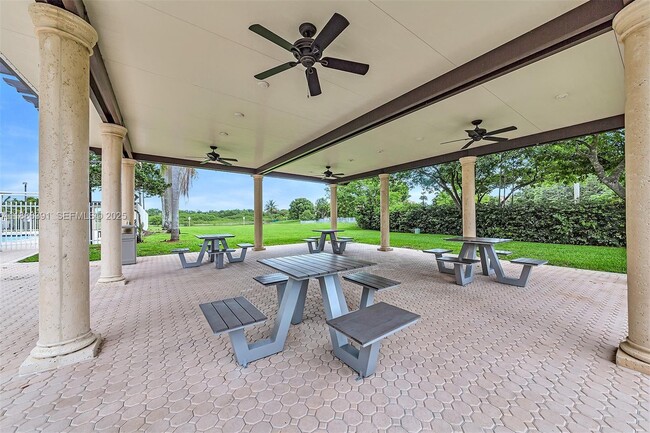 Building Photo - 15740 NW 16th Ct