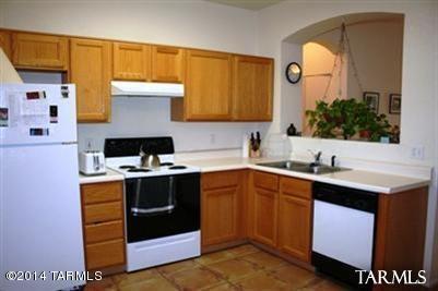 Building Photo - 7857 S Wild Primrose Ave