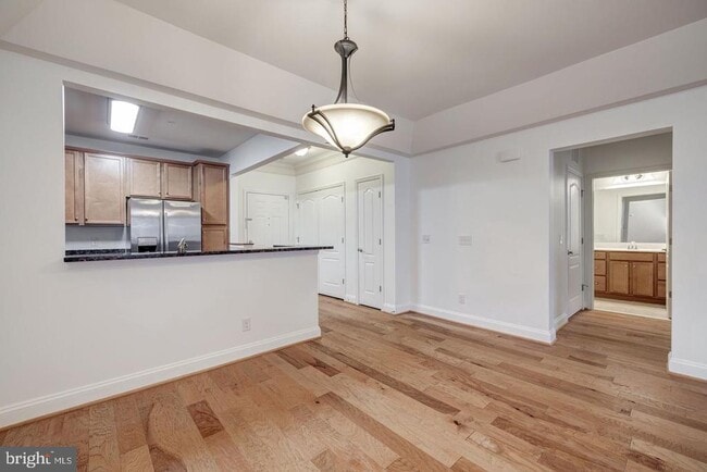 Building Photo - 9204 Charleston Dr