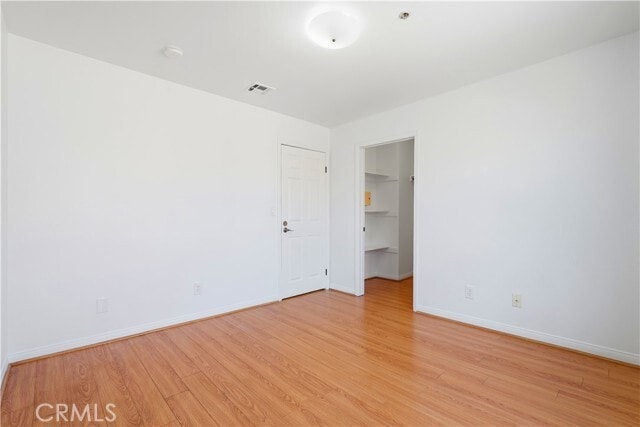 Building Photo - 9245 Woodman Ave