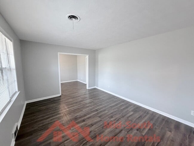 Building Photo - 5119 Horn Lake Rd