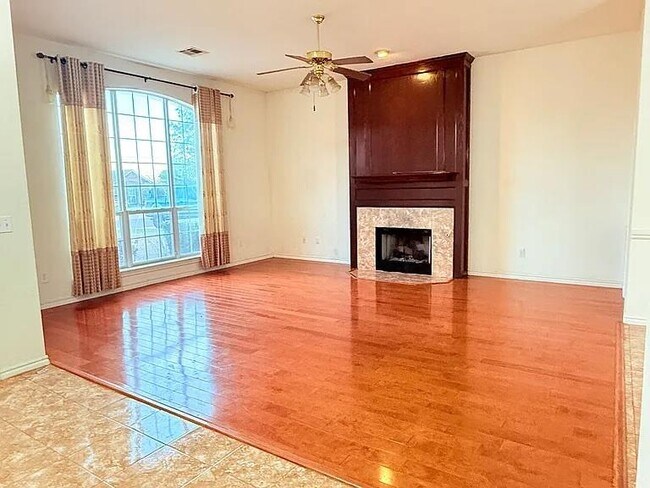 Building Photo - 9617 Goldfield Pl