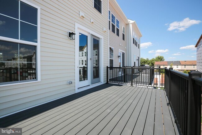 Building Photo - 6715 Karter Robinson Dr