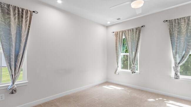 Building Photo - 1813 Doubloon Way