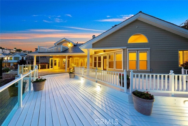 Building Photo - 12 San Remo