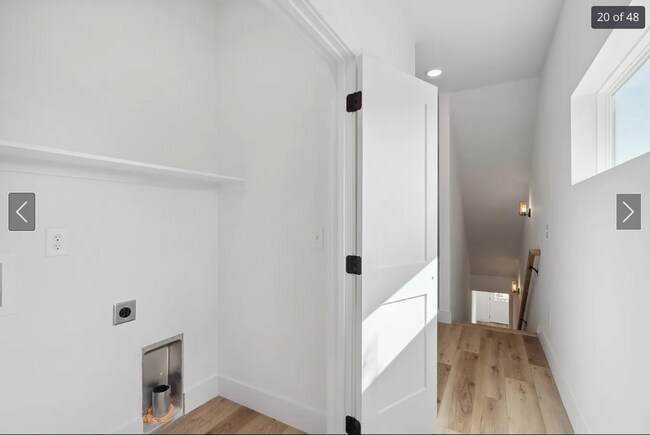 Building Photo - 2326 Merry St