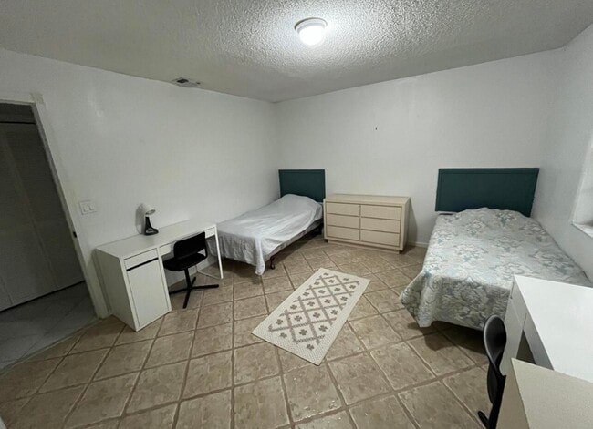 Building Photo - 6650 Montego Bay Blvd