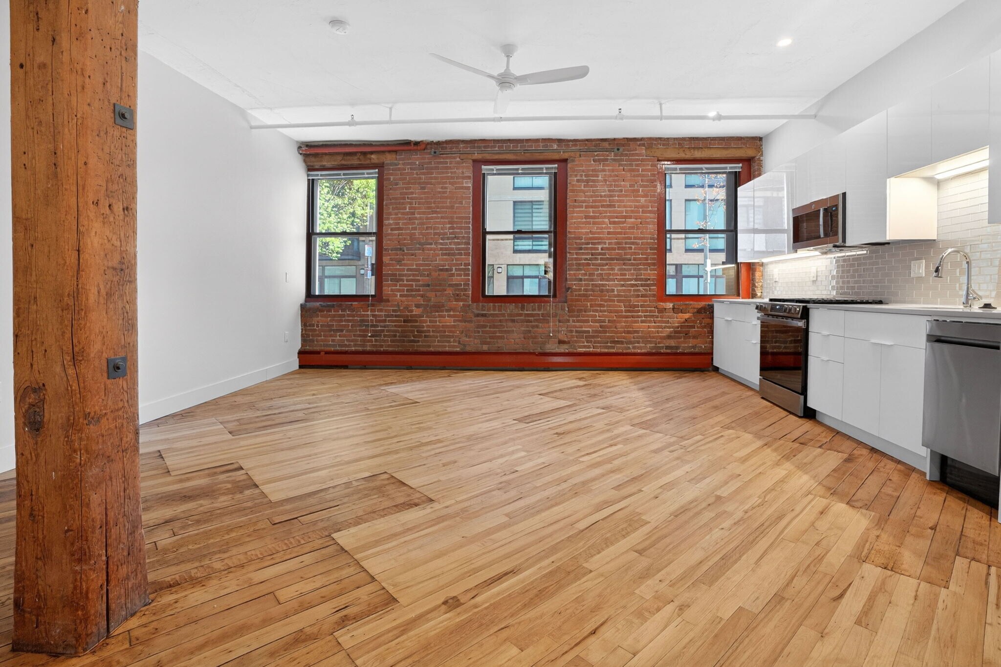 Building Photo - 791 Tremont St