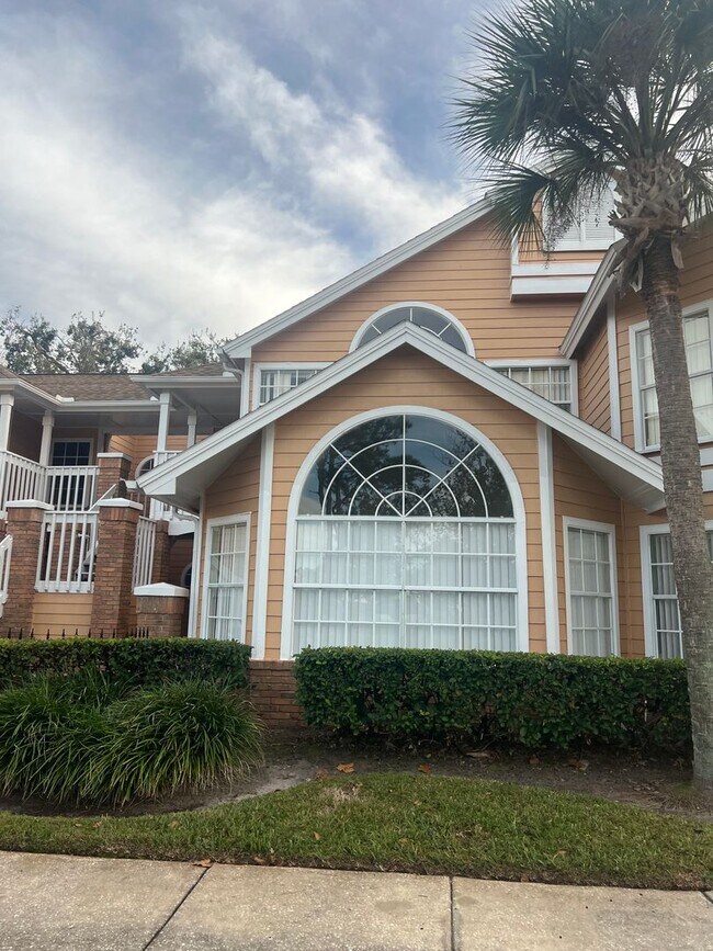 Building Photo - 2456 Sweetwater Club Cir