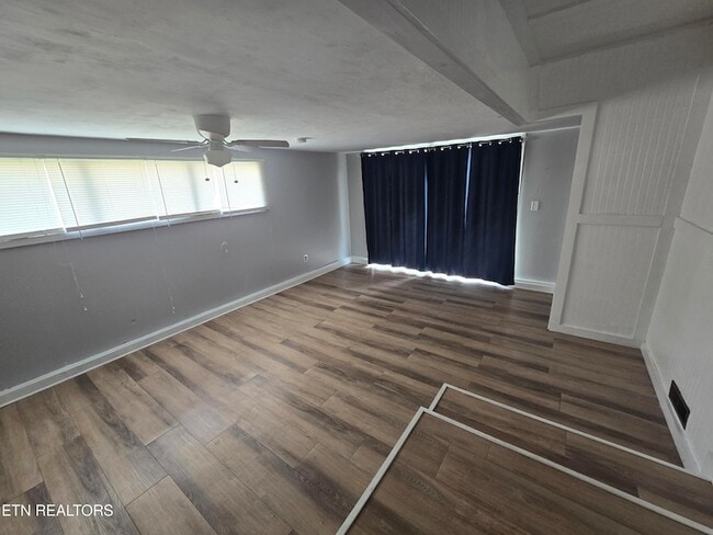 Building Photo - 415 Highland Dr