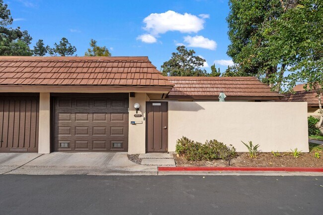 Building Photo - 7.5 Month Furnished Condo at Collwood Manor