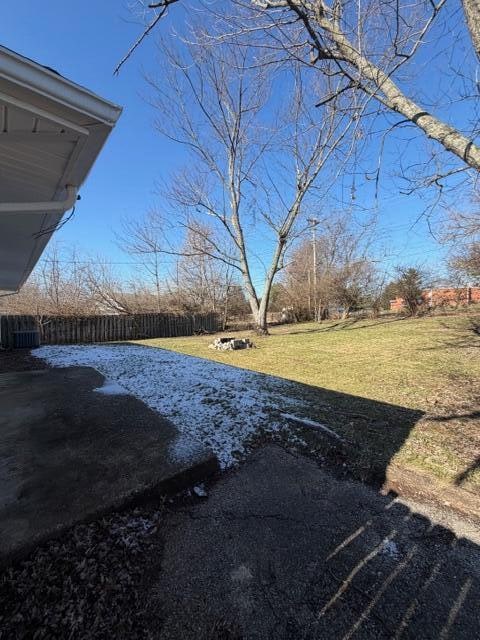 Building Photo - 127 Chantilly St