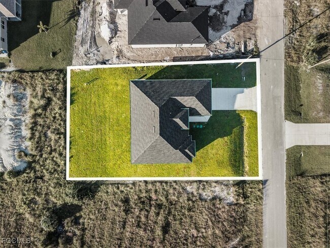 Building Photo - 1024 Halby Ave S