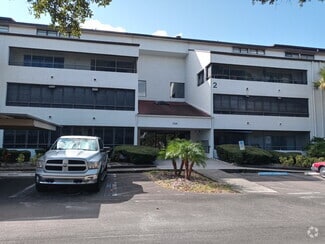 Building Photo - 2581 Countryside Blvd