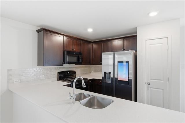 Building Photo - 7336 Woodpecker Dr
