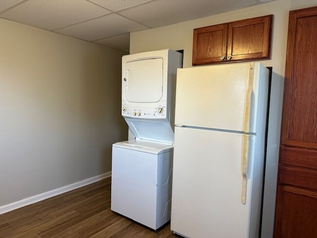 Building Photo - 142 S 29th St