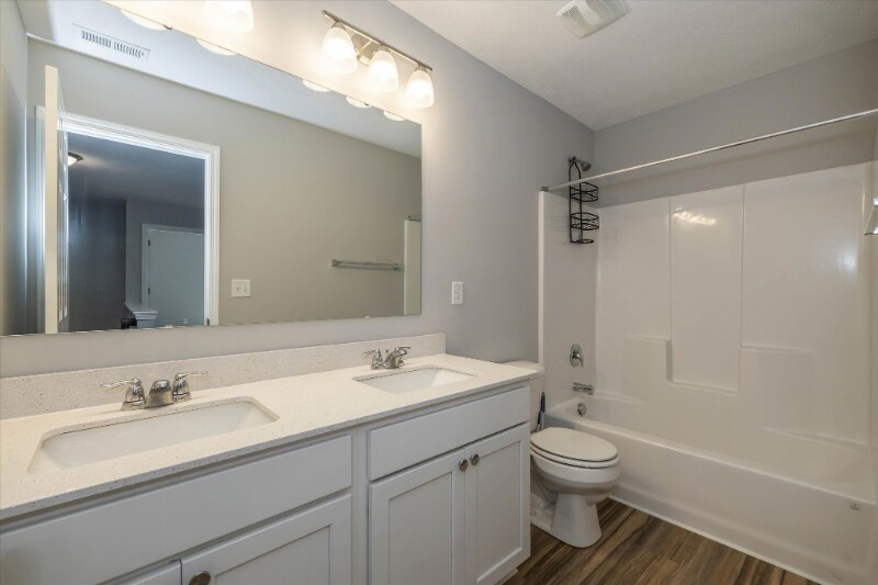 Building Photo - 6792 Highland Way