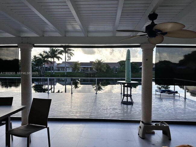 Building Photo - 5855 SW 128th Ct