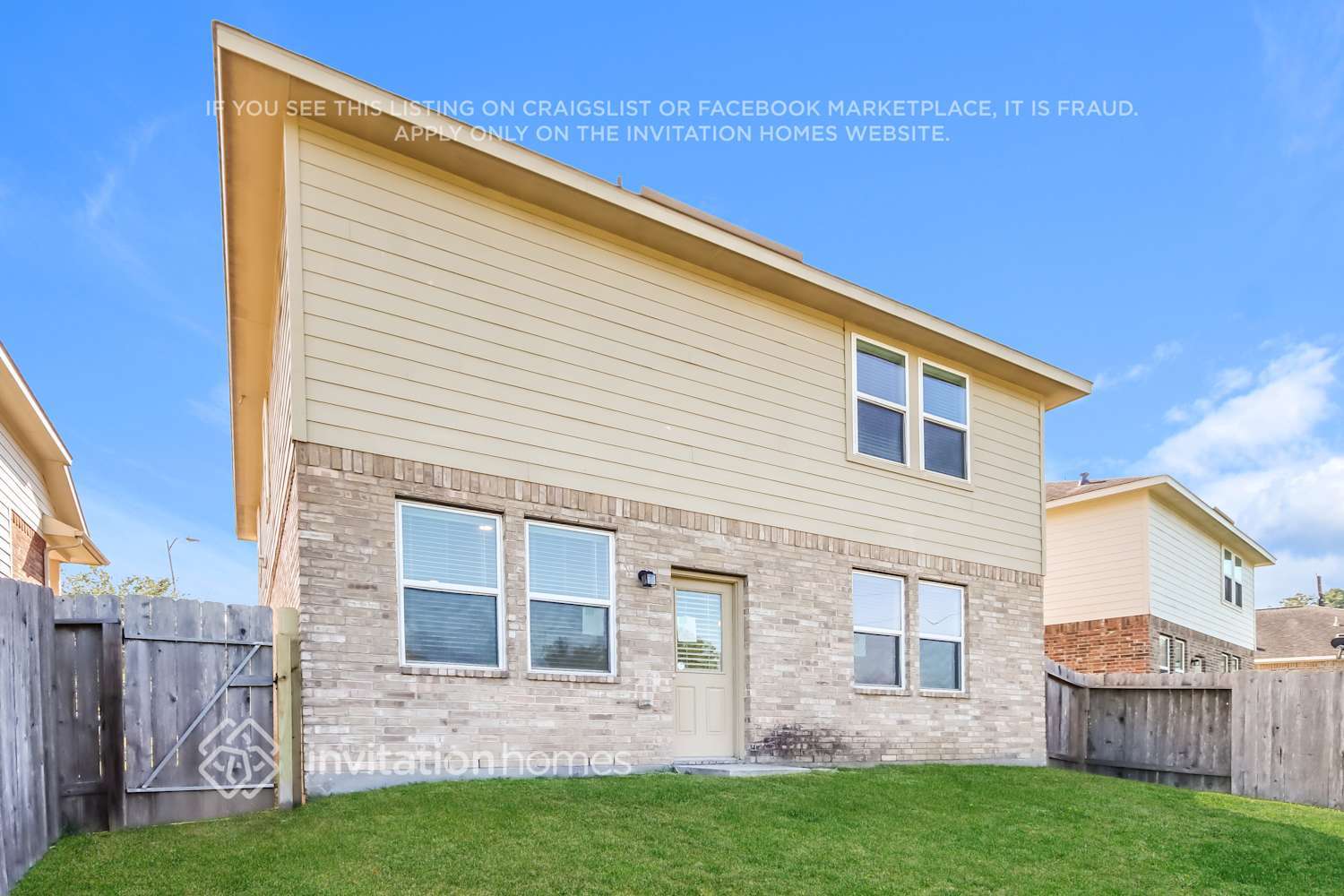 Building Photo - 18742 Walden Glen Cir