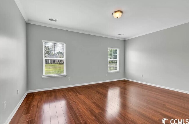 Building Photo - 4462 Marshwood Dr