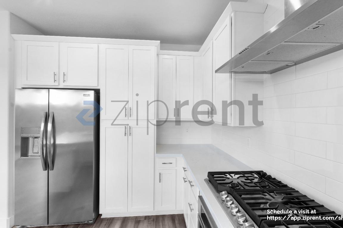 Building Photo - 4785 Happy Hallow Dr