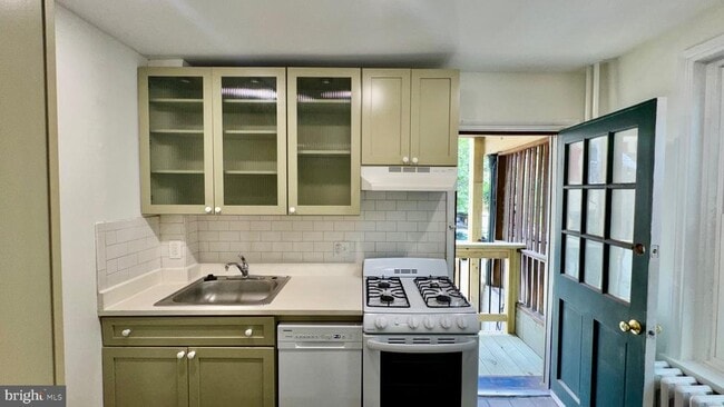 Building Photo - 2148 Green St