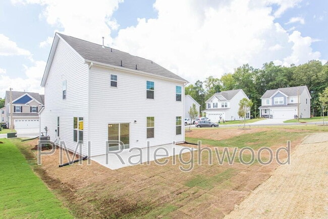 Building Photo - 2001 Seford Dr