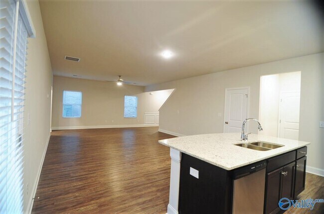 Building Photo - 4218 Textile Ln