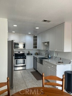 Building Photo - 2287 Levante St