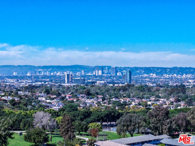 Building Photo - 4547 Don Milagro Dr