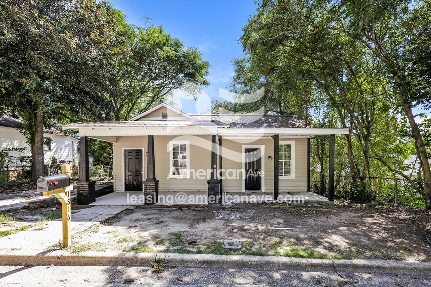 Building Photo - 1816-1816 6 Ct